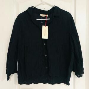 NWT Women's‎ Solitaire Black Embroidered Cropped Button Up Shirt Size Large